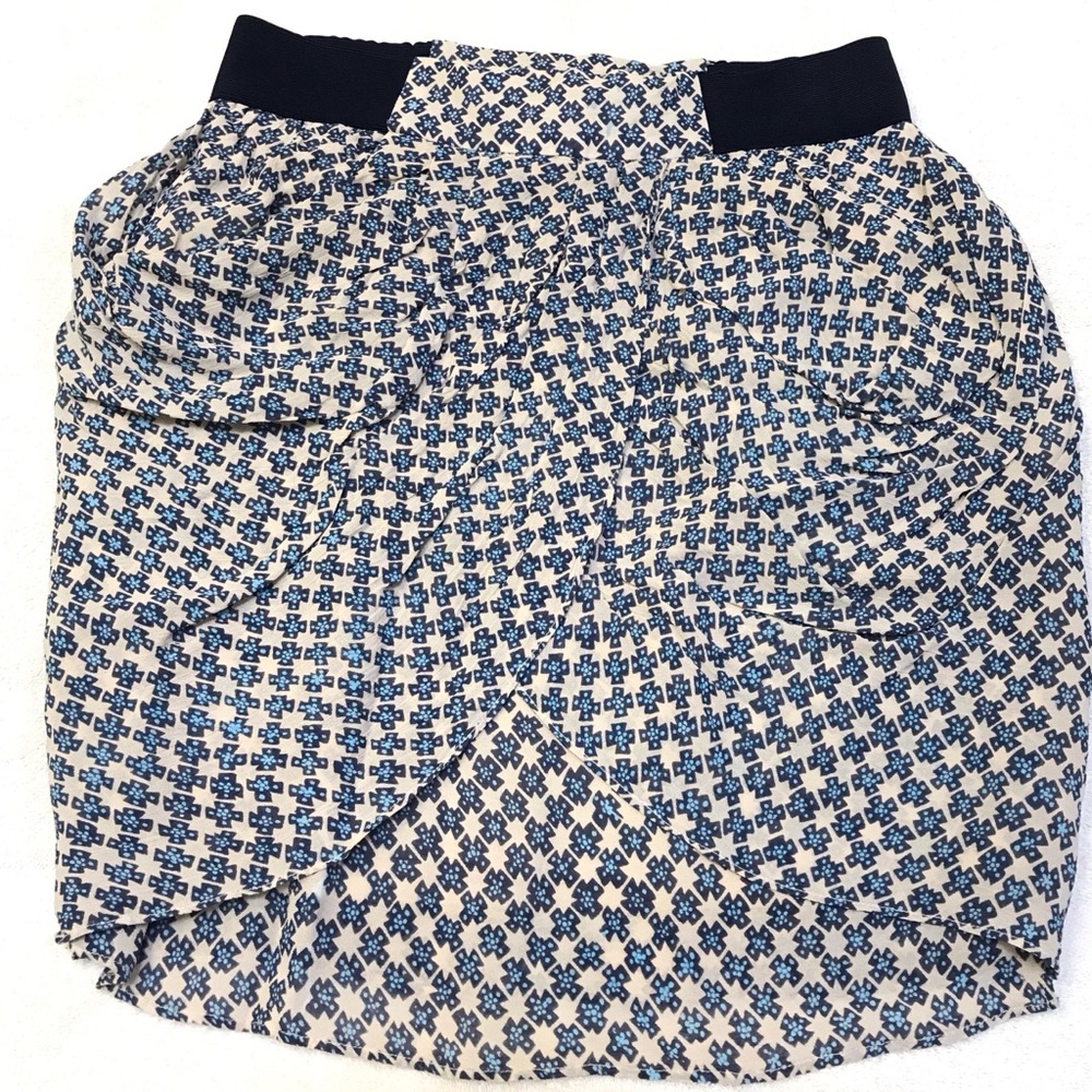 PYRAMID COLLECTION Pull-on Graphic Print Tulip Hem Mini Skirt Pockets M